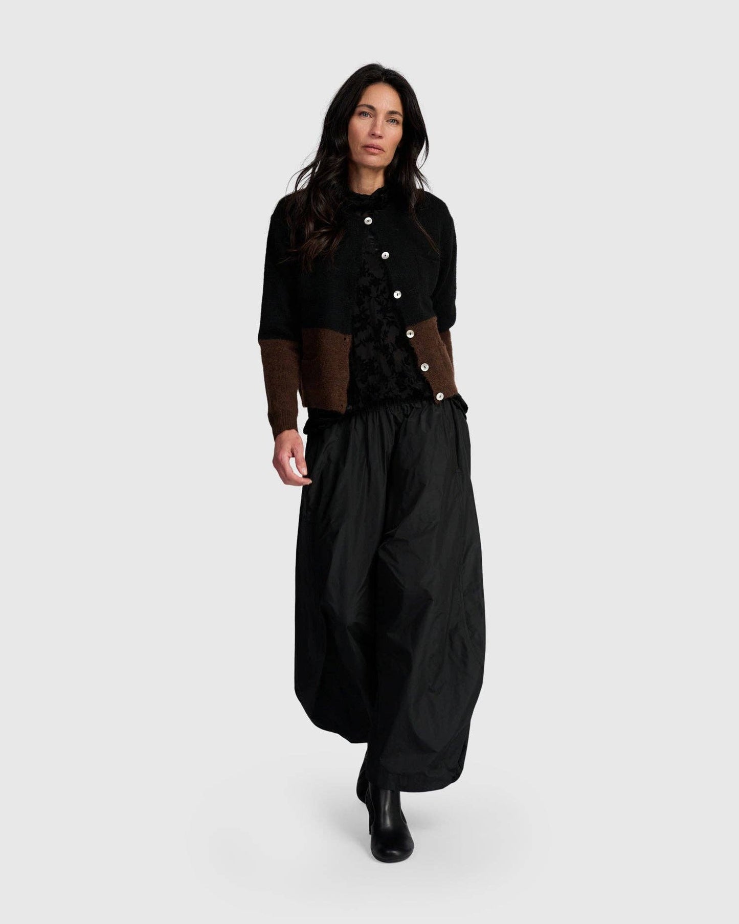 Maeve Cardigan, Black/Choco: MIX / S (US 8-12)