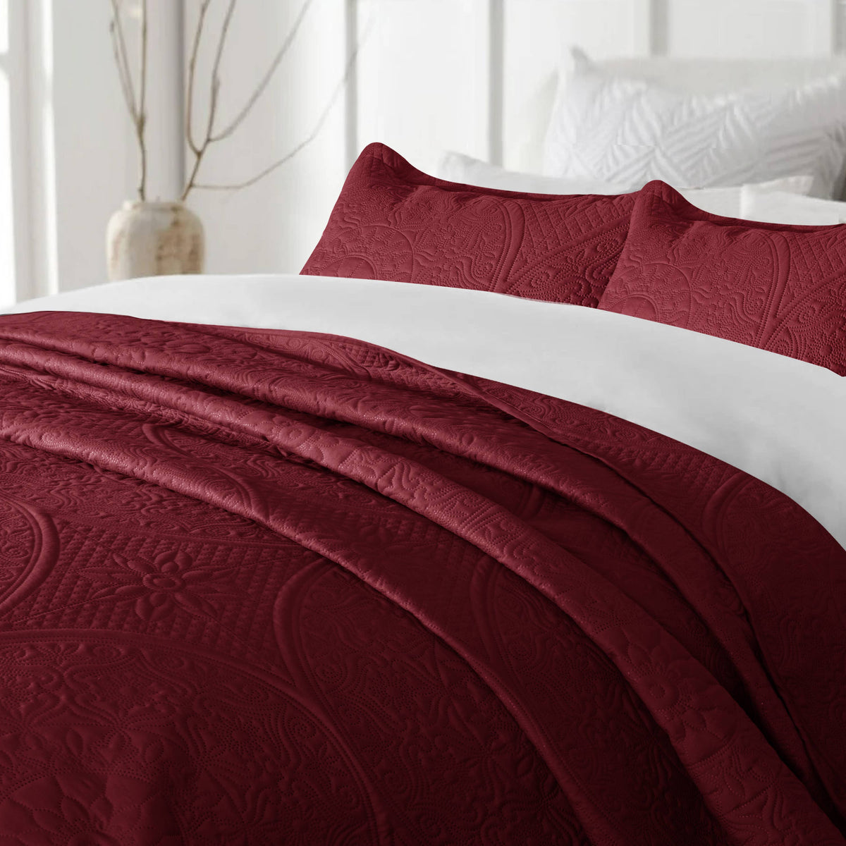 3 Piece Reversible Quilted Bedspread Coverlet Comforter Set: King / Black