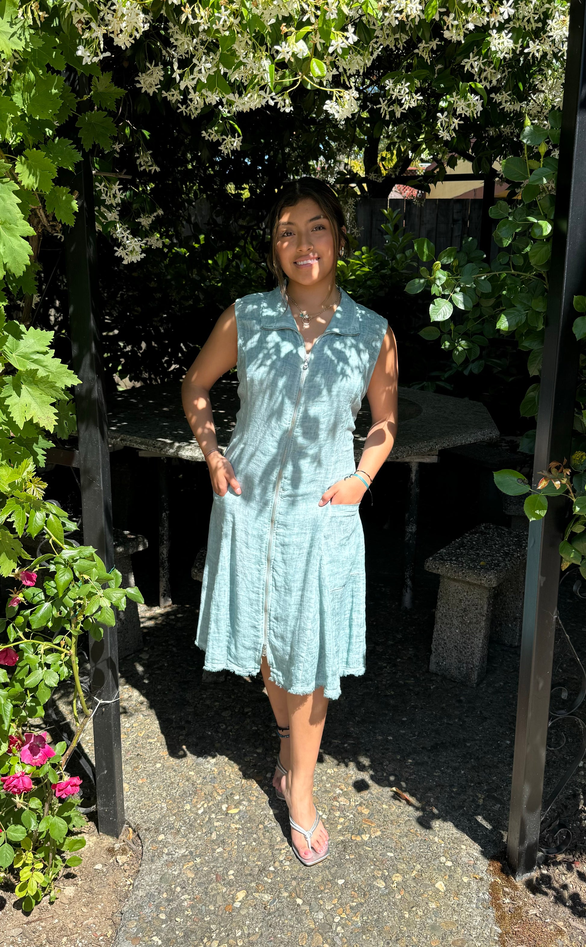Zippy Linen Dress - INIZIO Alice Becker Inc Zippy Linen Dress - INIZIO Alice Becker Inc