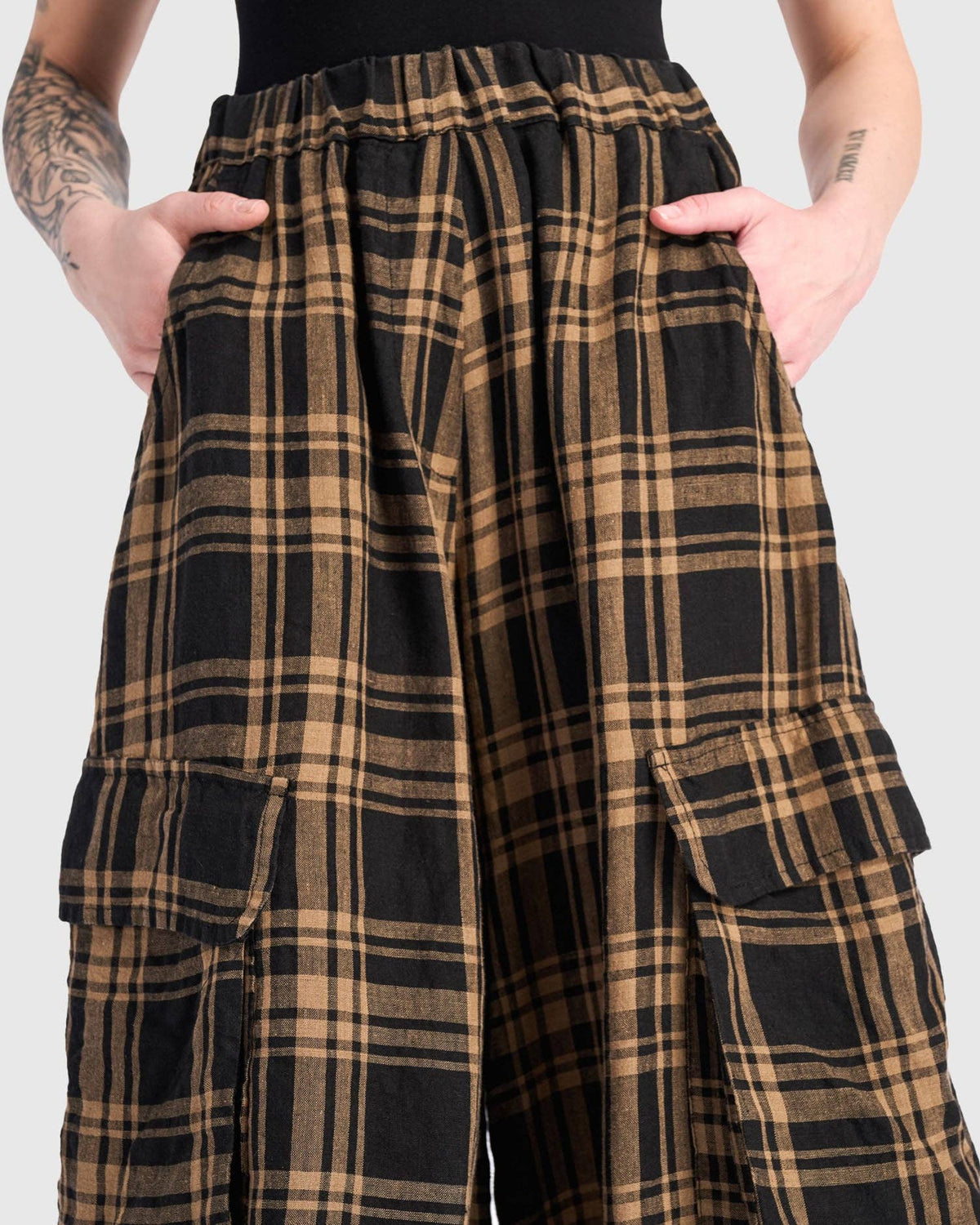 Linen Wide Cargo Pants, Brown/Black Plaid: Check / 3 (US 10-12)