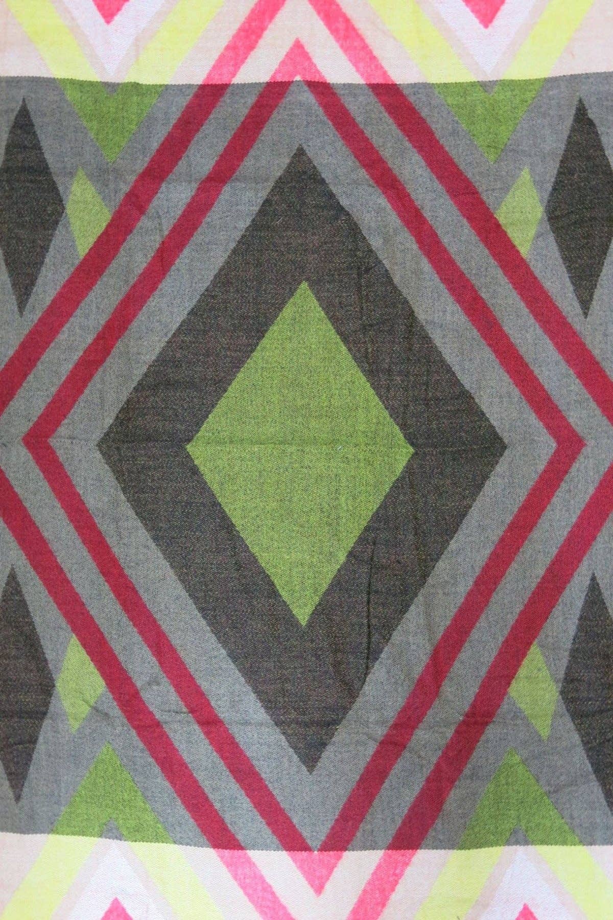 Dizzy Diamond Blanket Comfort Wrap: Summer / Dizzy Diamond Blanket Wrap