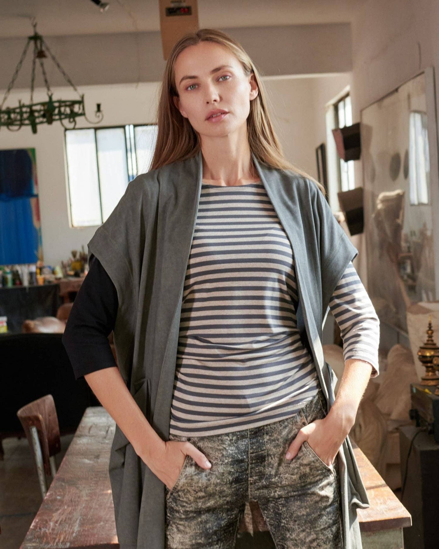Urban Mojave Tee, Grey: Grey / 2 (US 8-10)
