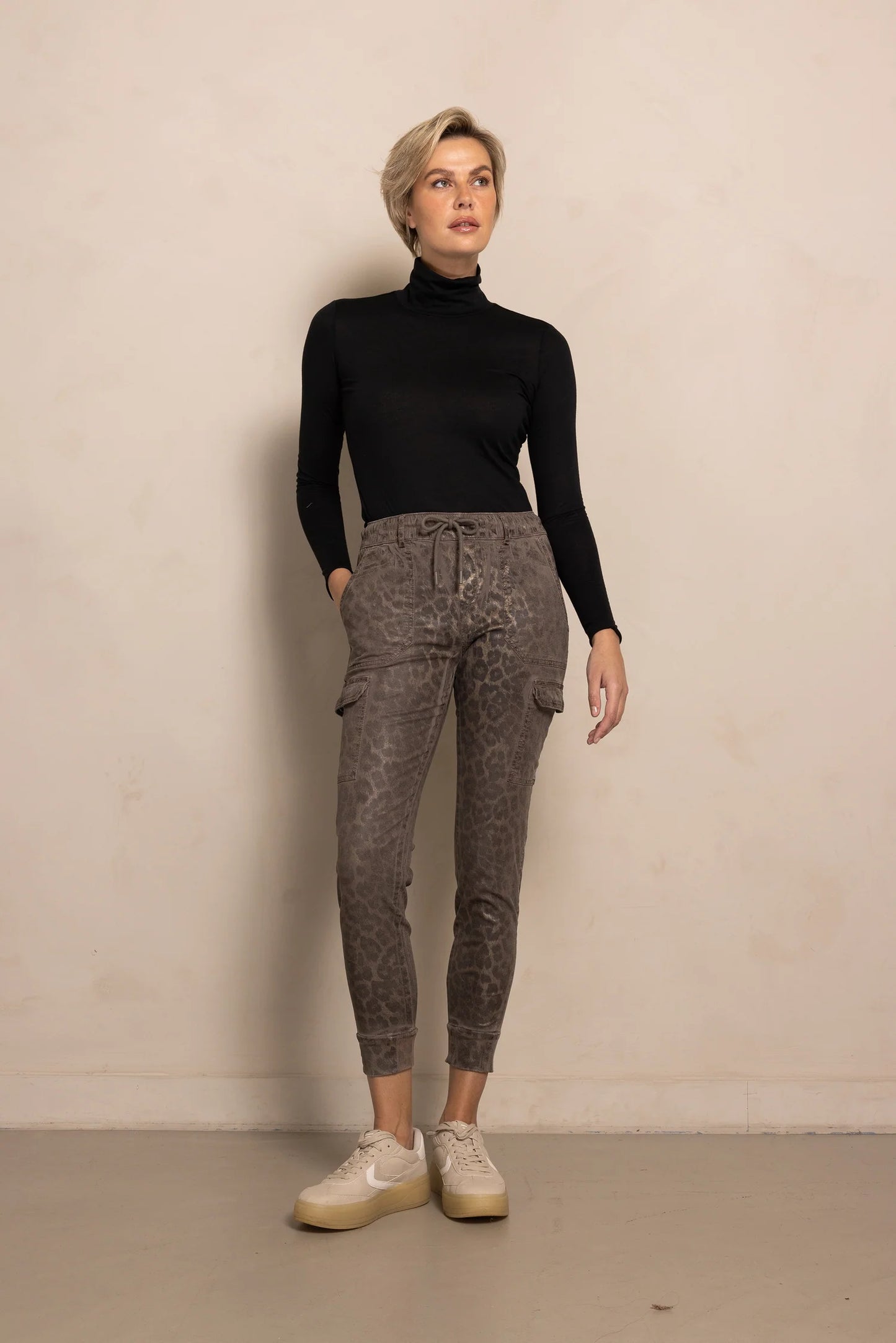 ZHDAISEY Leopard Ankle Pants N176-N937 - ZHRILL