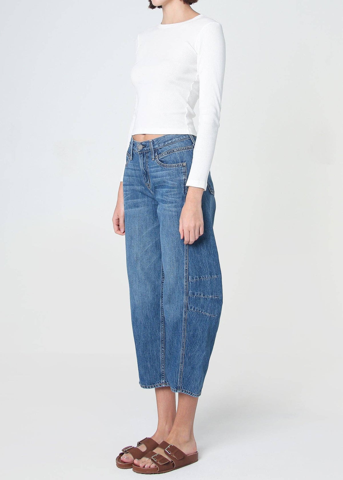 Ava Flutter Slung Fit Jeans - Pomona: Pomona / 24