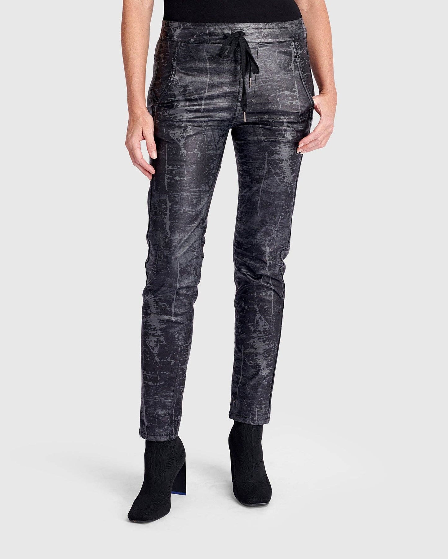 Static Iconic Stretch Jeans, Iron: Iron / 1 (US 6-8)