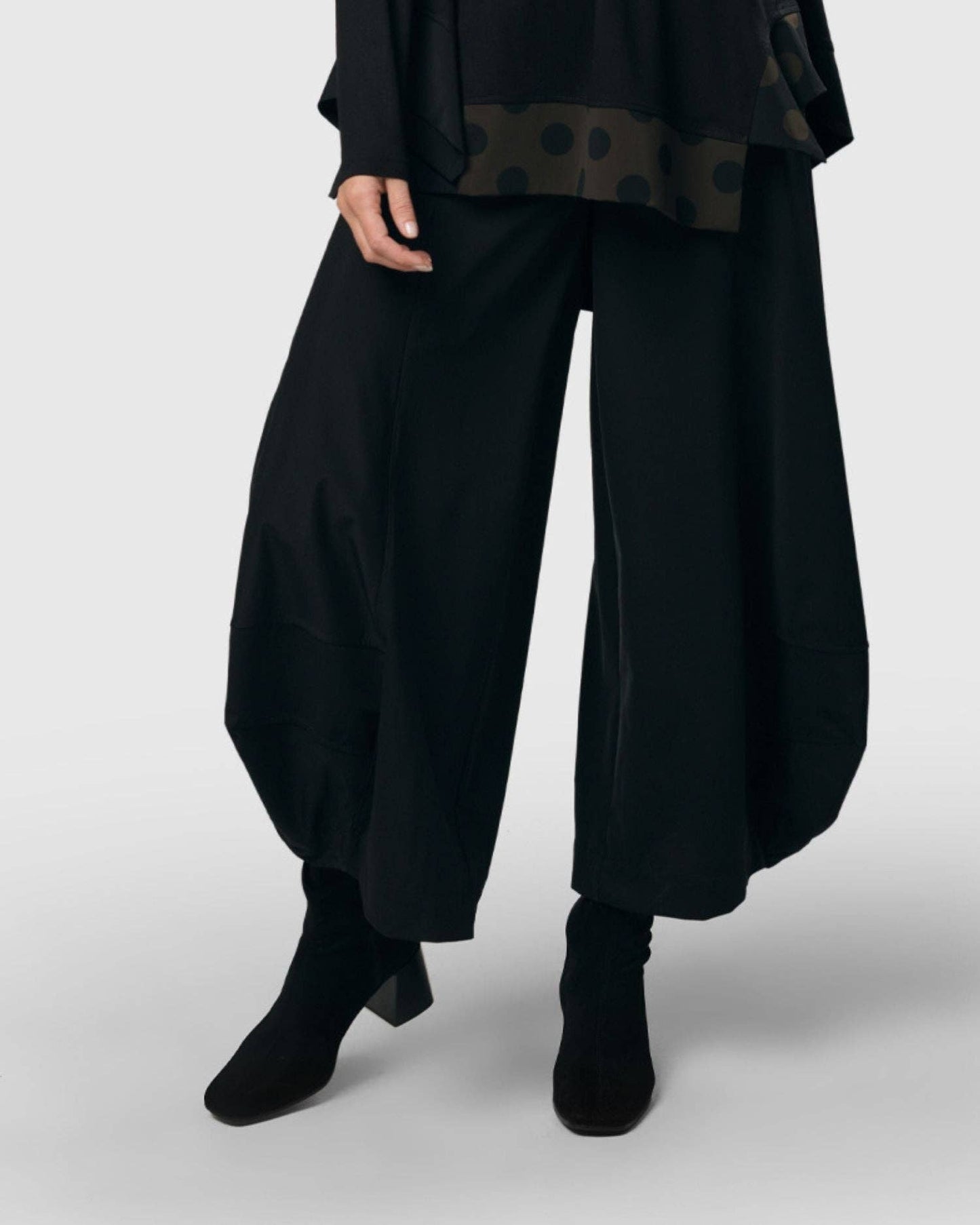 Tekbika Stripe Punto Pants - Alembika