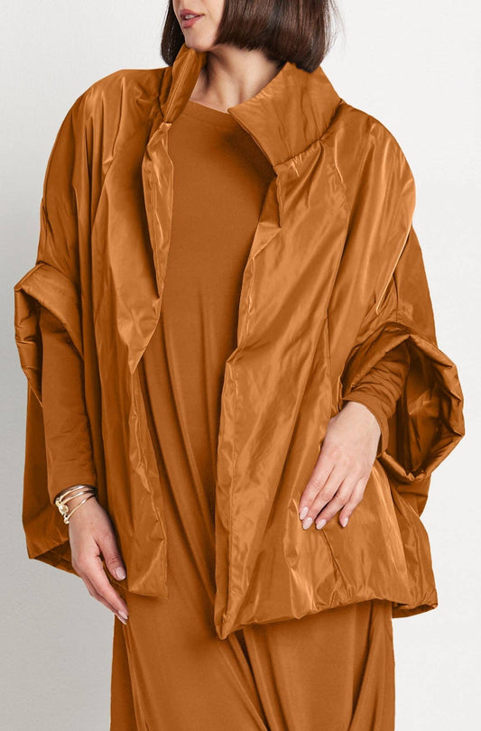 Nylon Chic Cape - Chestnut: Chestnut