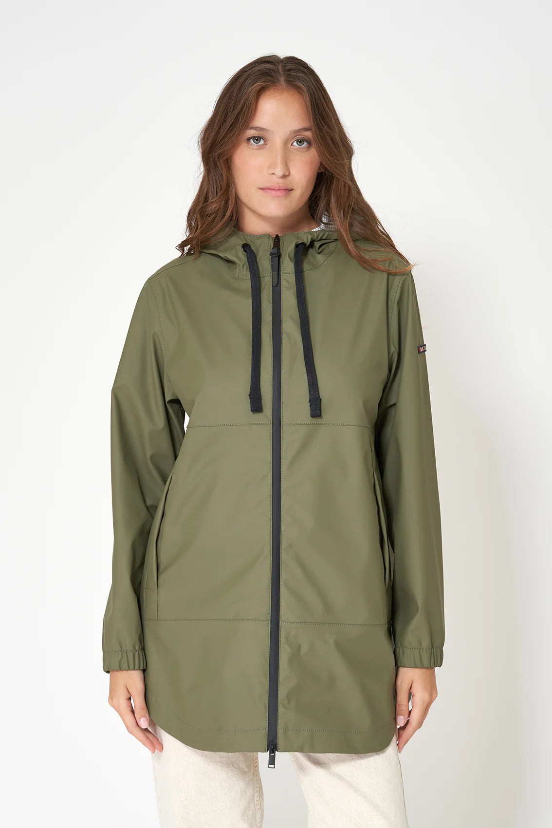 100% Waterproof Raincoat With Heat-Sealed Seams C3215 - Batela