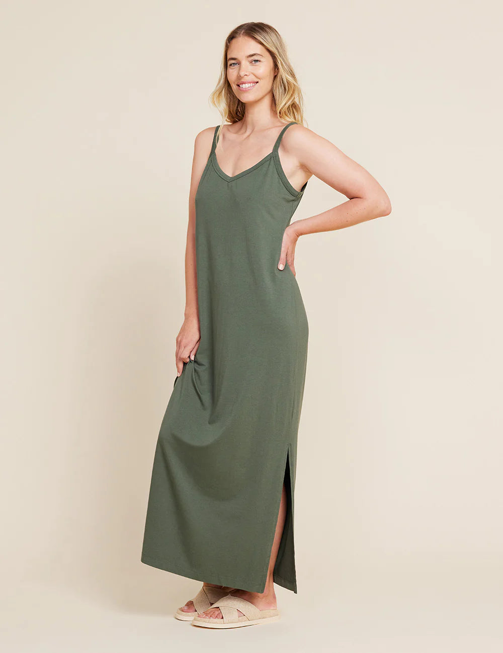 V-Neck Slip Dress ZDFMS - BOODY