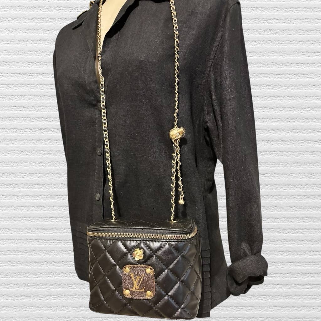 The Azure Quilted Square Crossbody