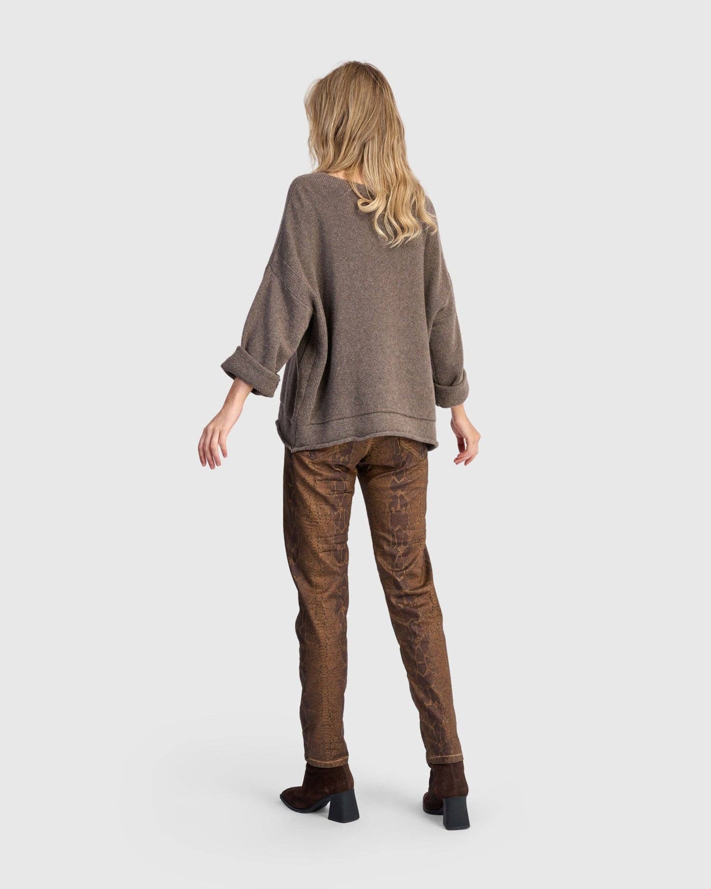Basis Pullover Sweater, Brown: Brown / M (US 12-14)