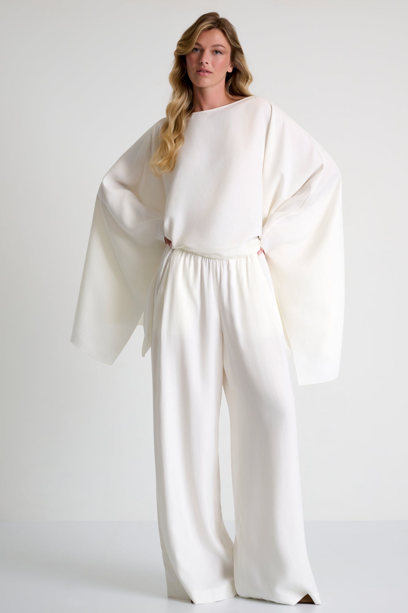 Soft Twill Wide-Leg Pants 52661-52 - SHAN