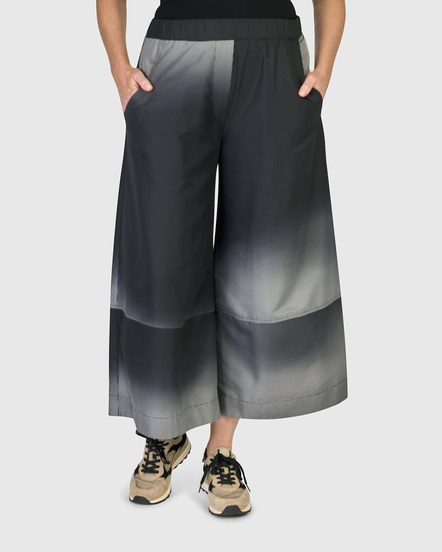 Urban Elektra Wide Pants, Storm: Storm / 1 (US 6-8)