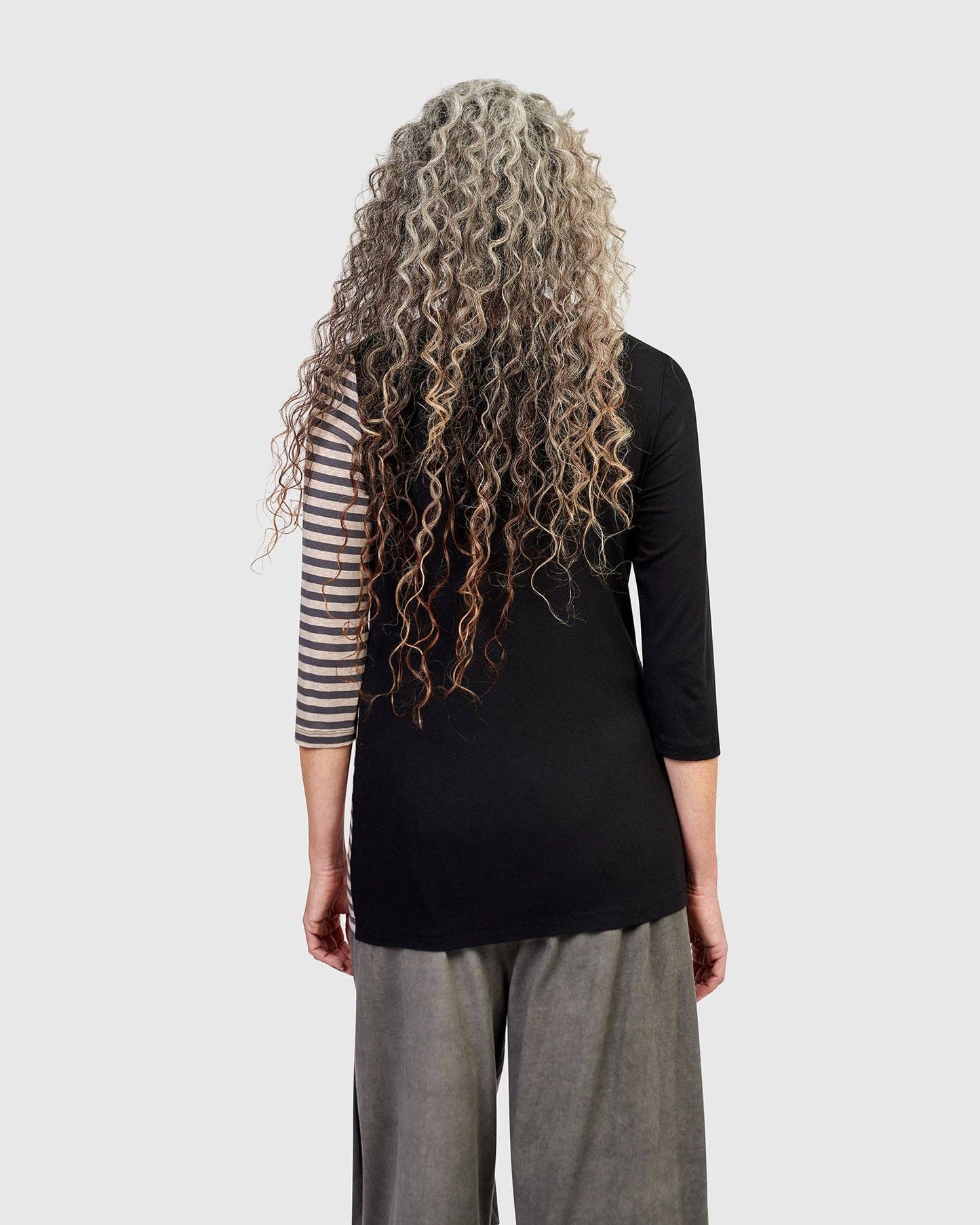 Urban Mojave Tee, Grey: Grey / 2 (US 8-10)