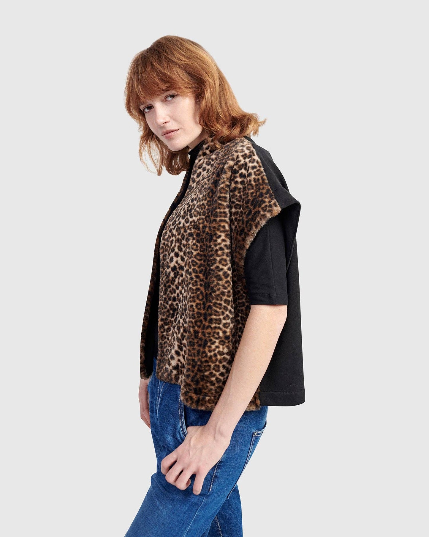 Urban Prowl Vest, Leopard: Leopard / M (US 12-14)