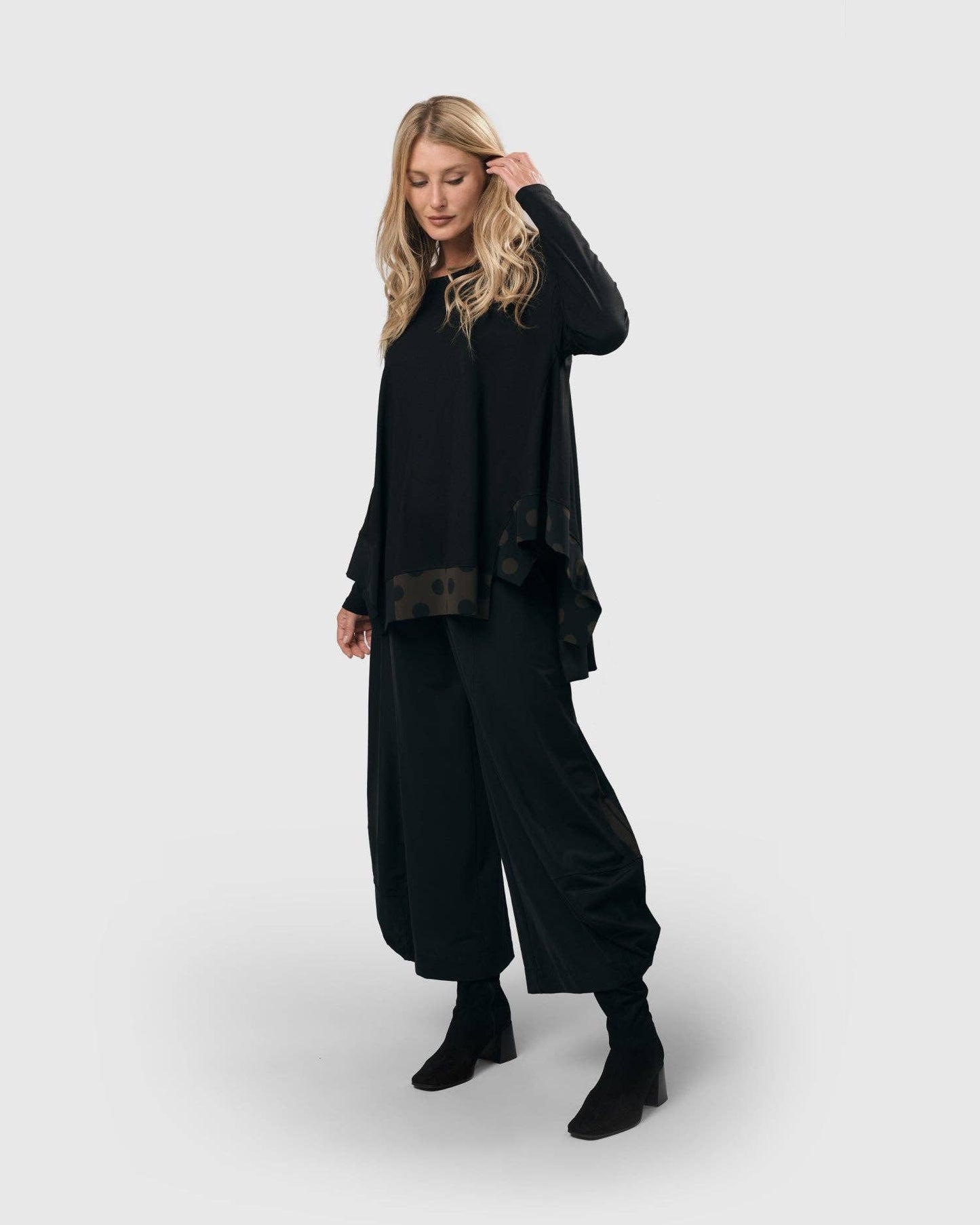 Tekbika Stripe Punto Pants - Alembika