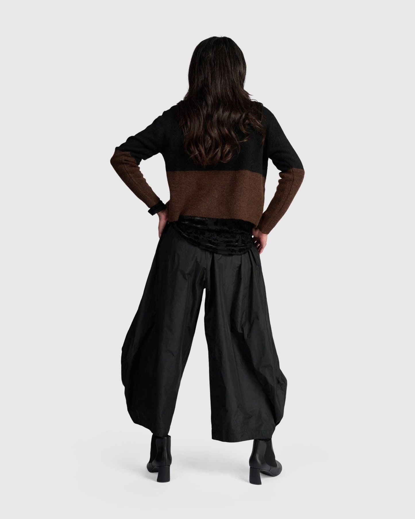 Maeve Cardigan, Black/Choco: MIX / S (US 8-12)