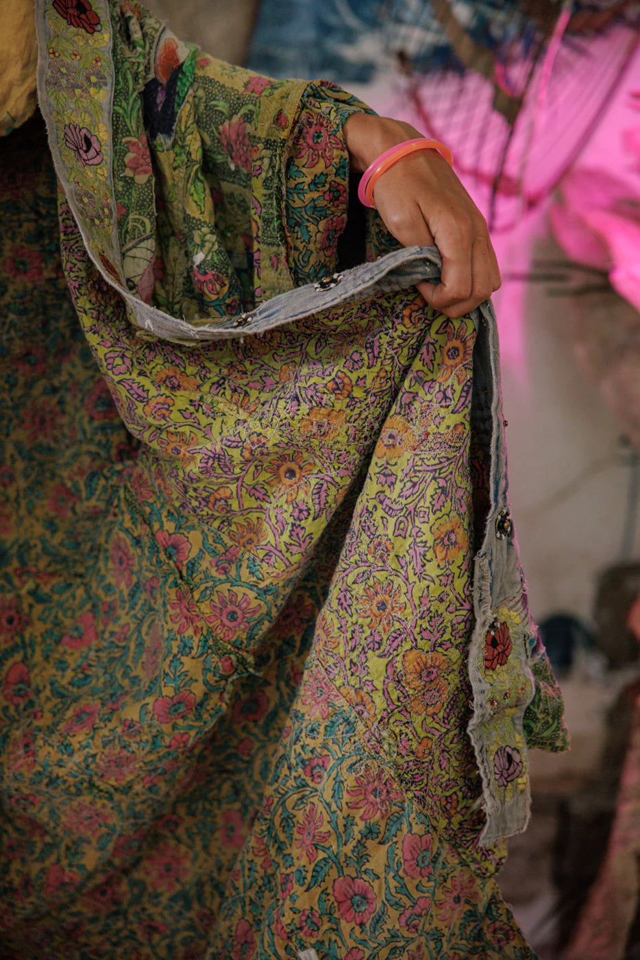 Kontessa Kimono 1323 - Magnolia Pearl