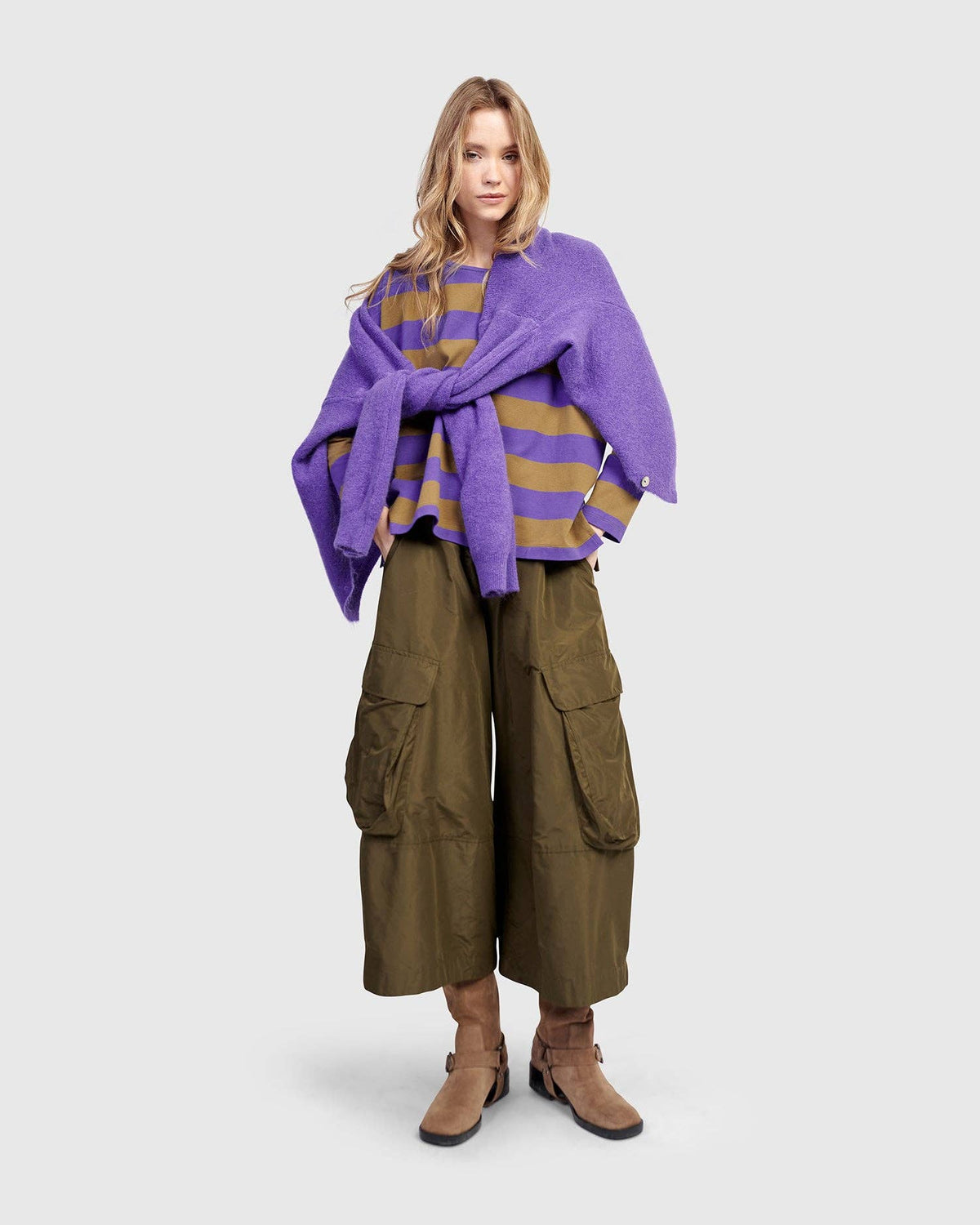 Urban Wide Cargo Pants, Khaki: Khaki / 3 (US 10-12)