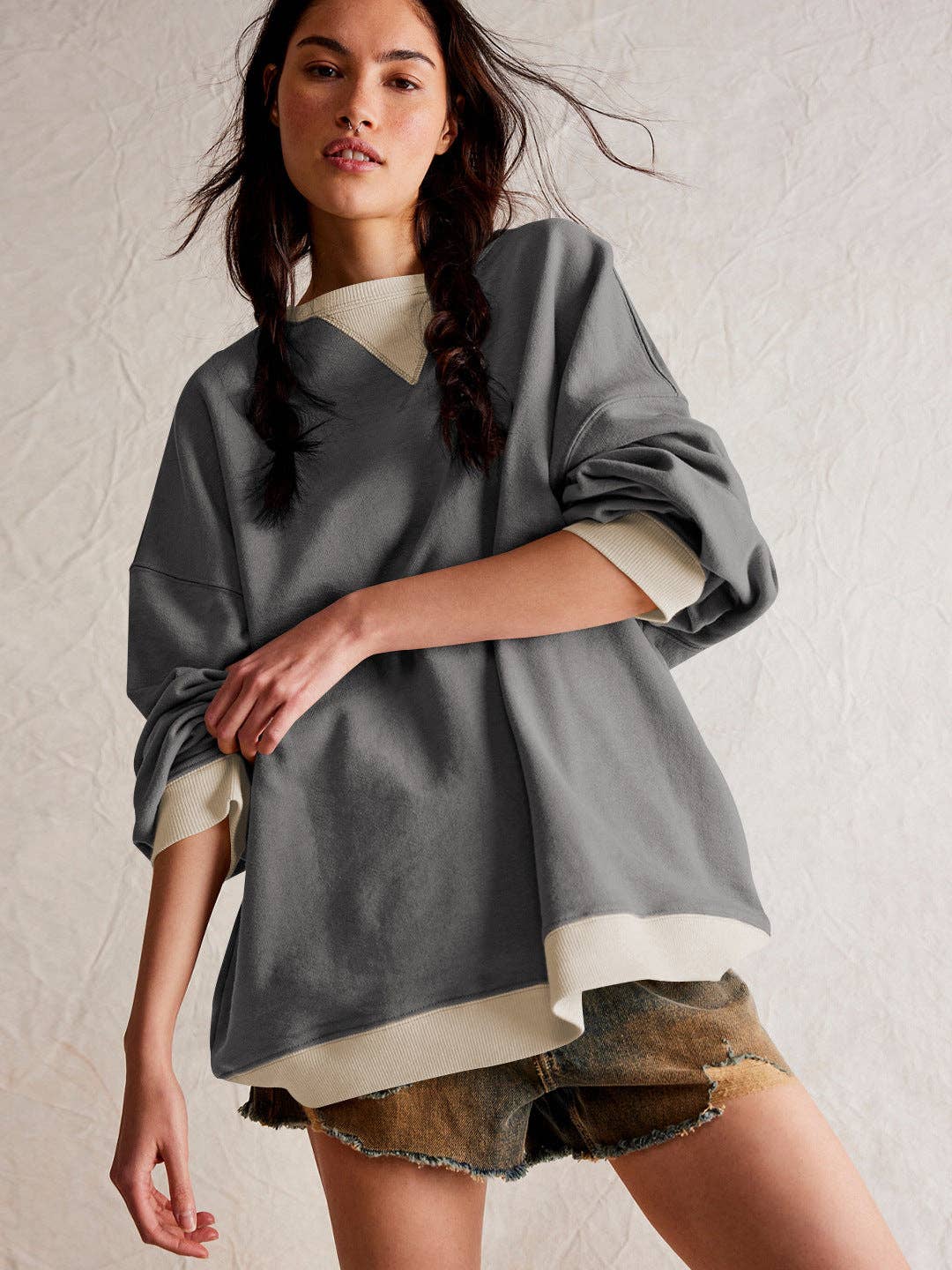 Color Block Loose Fit Sweatshirt for Women: E24W0439-6810 / S