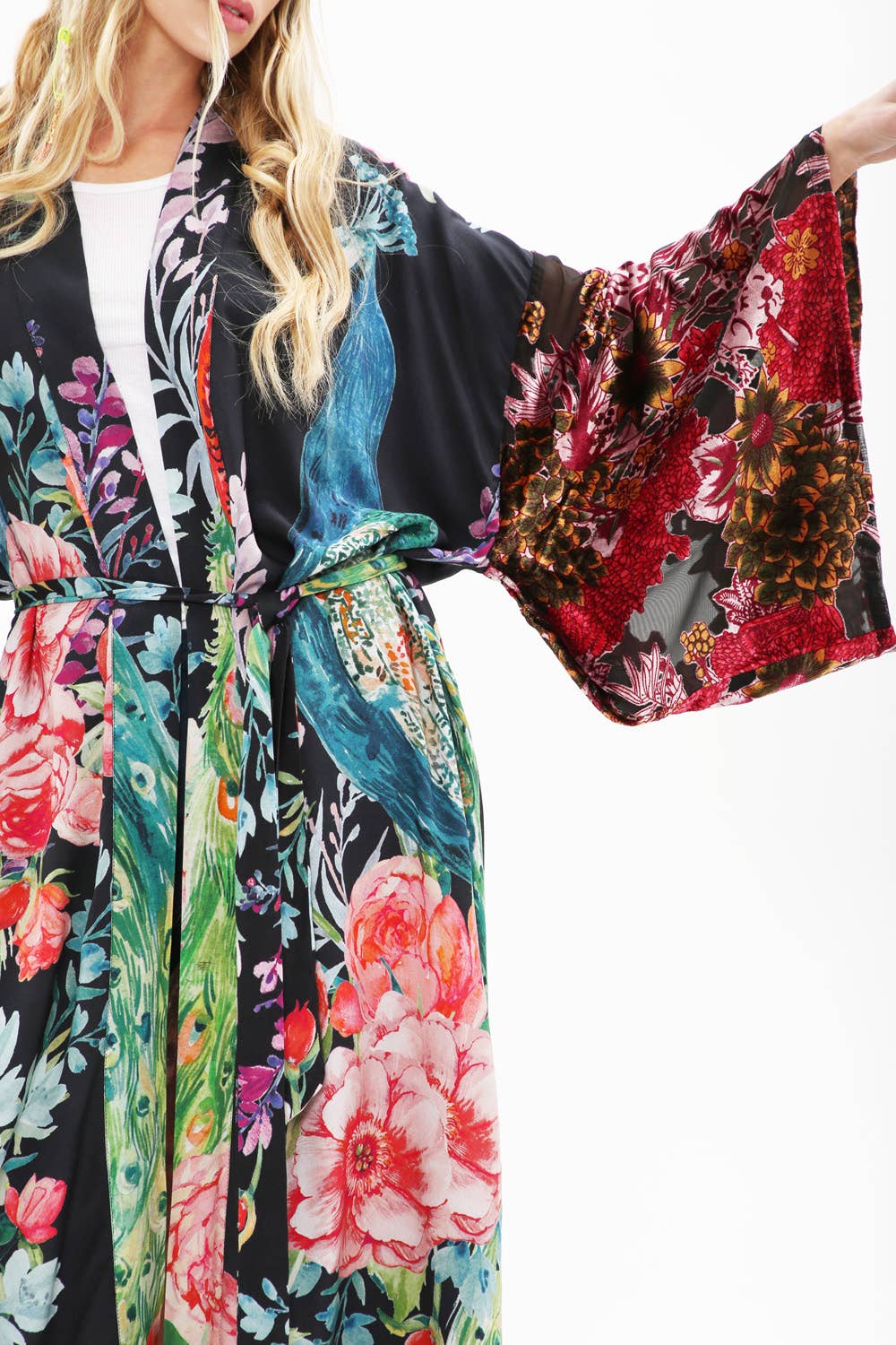 Sweet Fantasy Kimono | Peacock Floral Print | Women's Kimono: Night Peacock Print / One Size