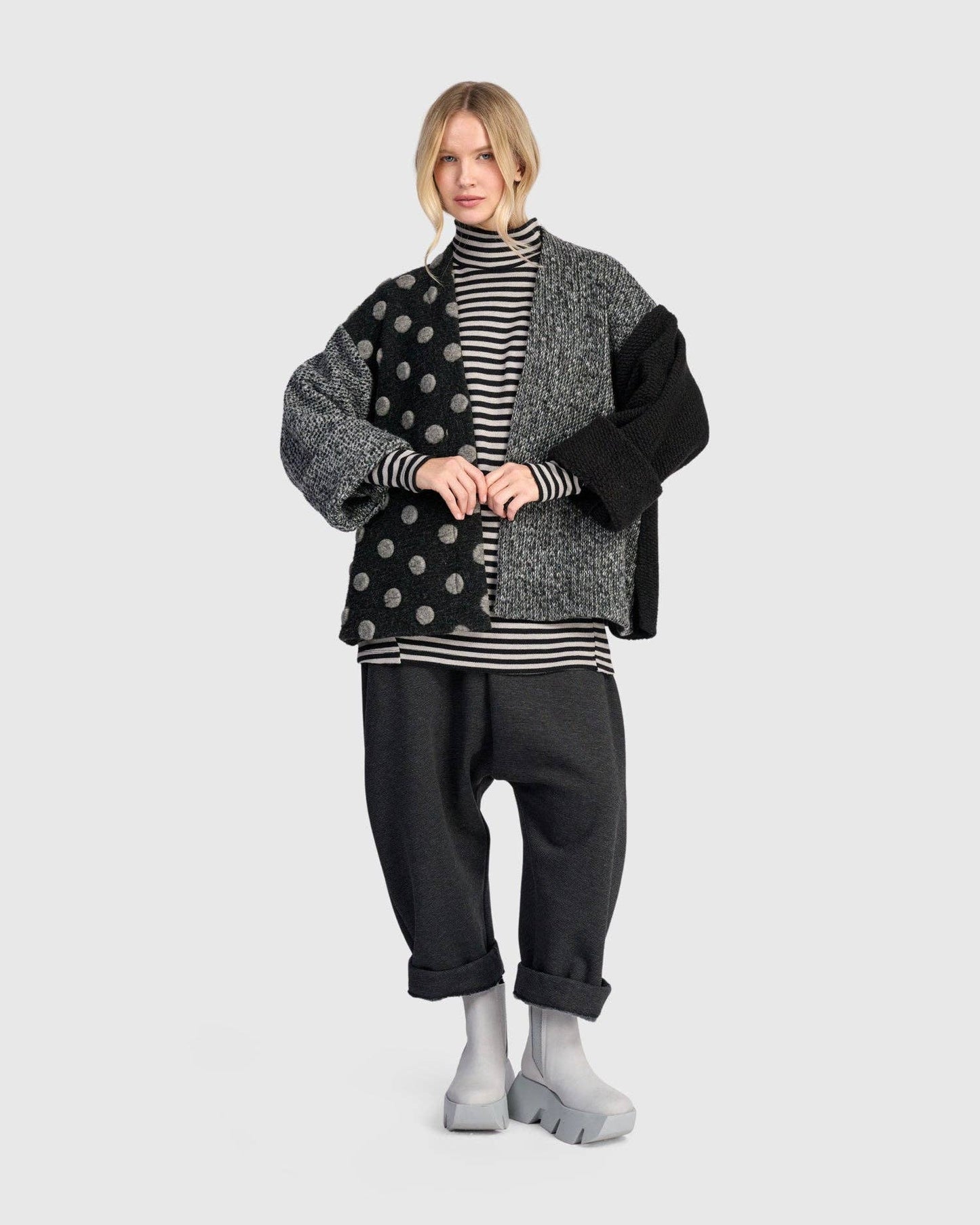 Urban Maggie Cardigan, Grey Mix: Dottie / S (US 8-12)