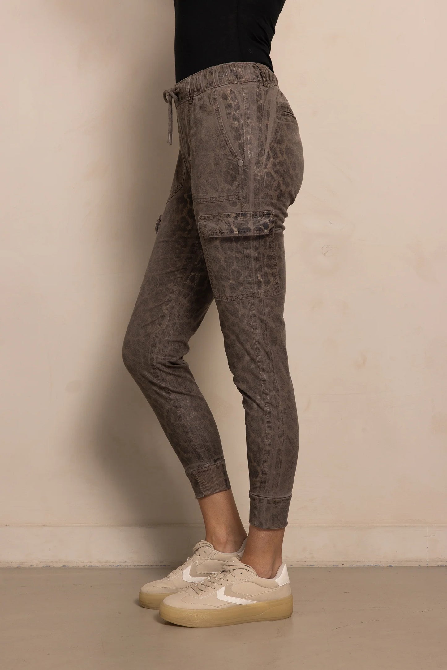 ZHDAISEY Leopard Ankle Pants N176-N937 - ZHRILL