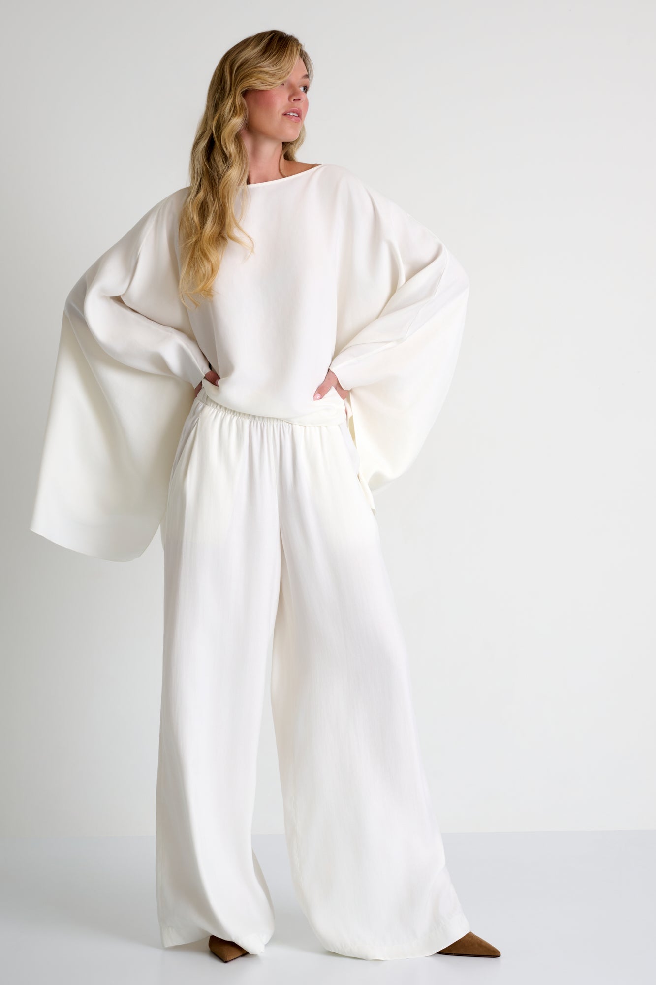 Soft Twill Wide-Leg Pants 52661-52 - SHAN