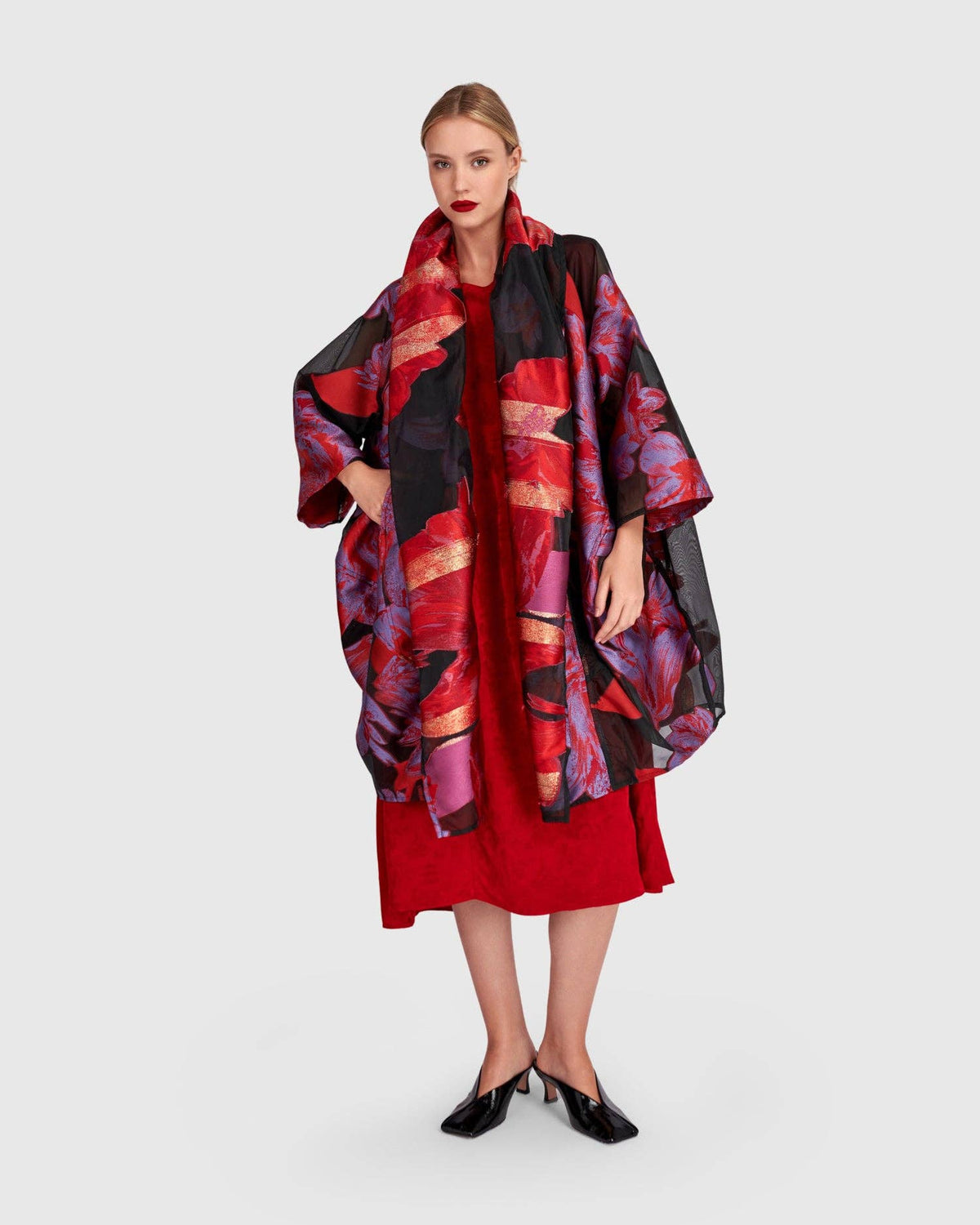 Yoru Cocoon Jacket, Red/Purple Floral: Tsarina / XL (US 18-20)