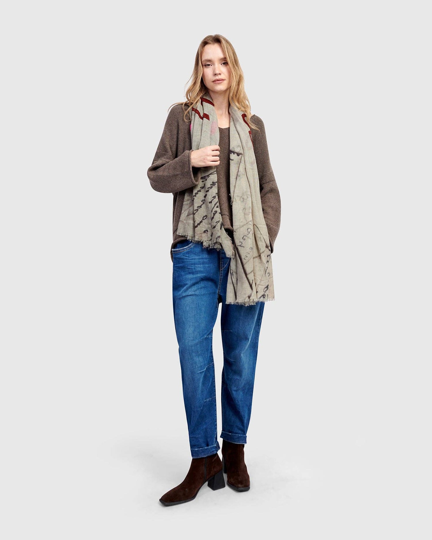 Dance the Blues Scarf, Grey: Grey / ONE SIZE