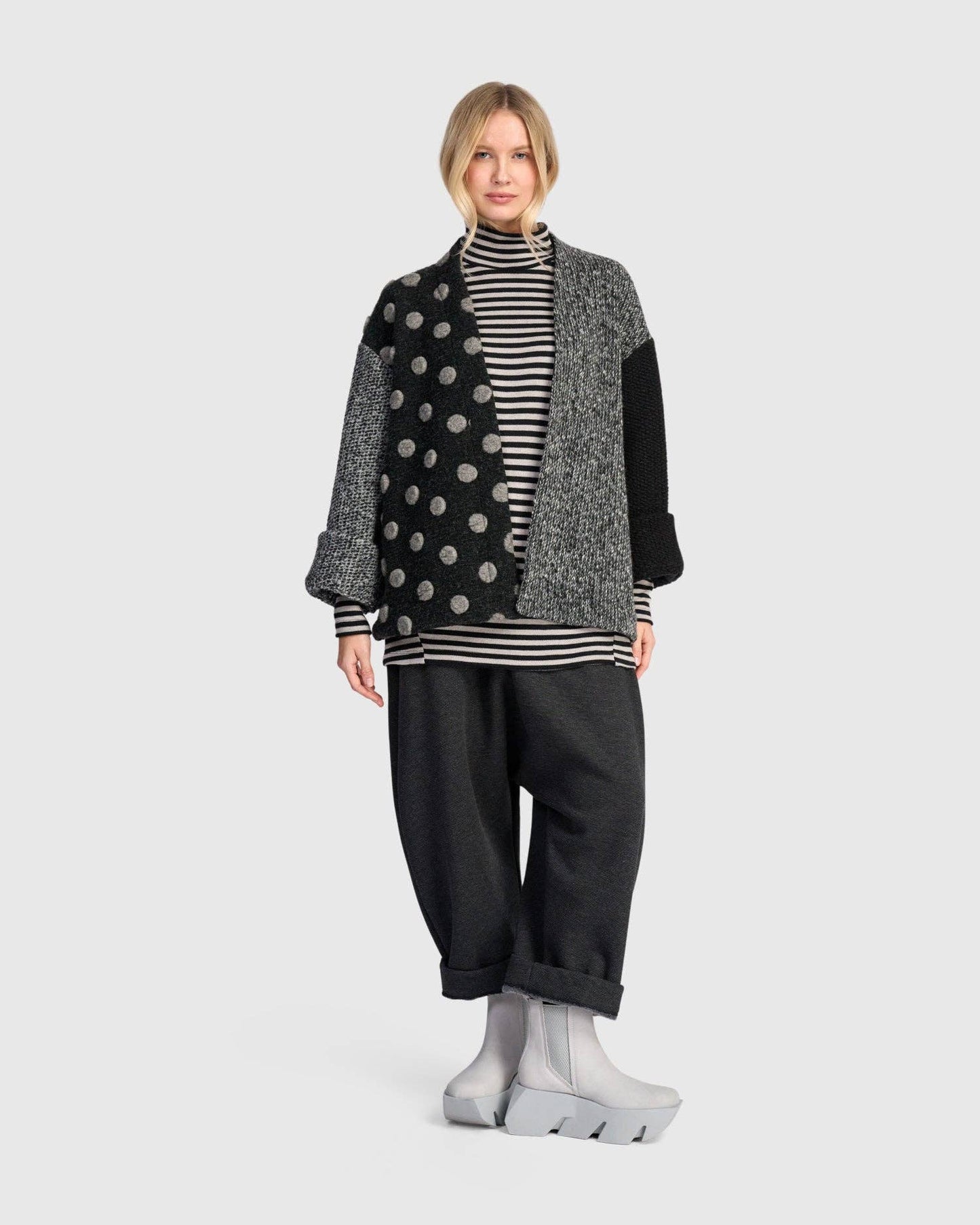 Urban Maggie Cardigan, Grey Mix: Dottie / S (US 8-12)