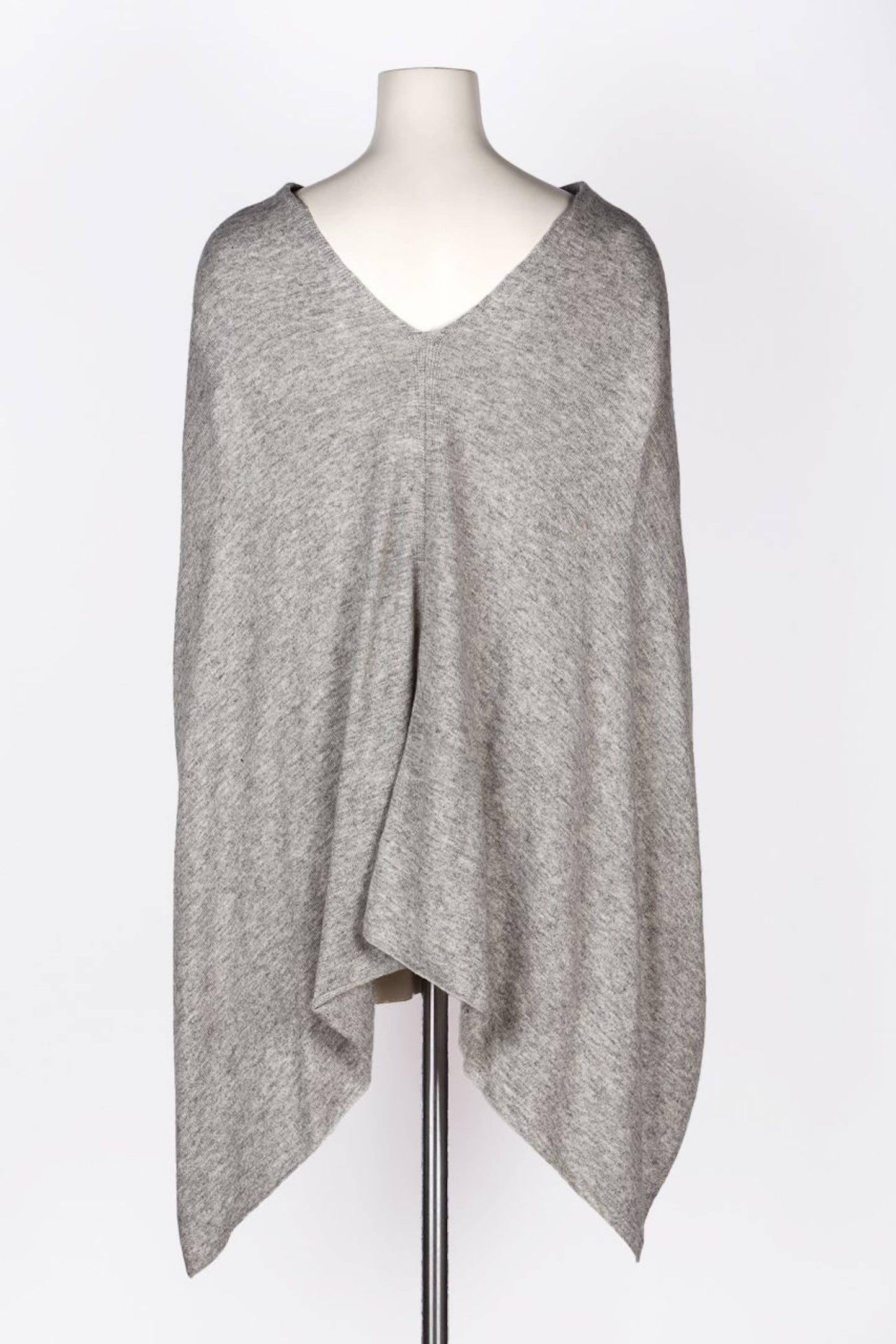 Cashmere Poncho Silver Grey