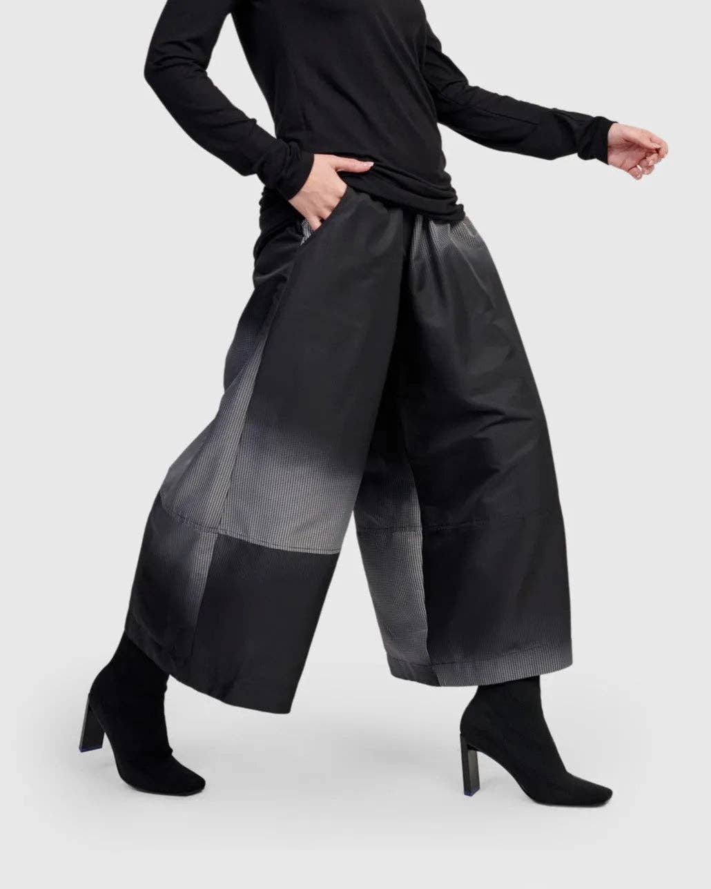 Urban Elektra Wide Pants, Storm: Storm / 1 (US 6-8)