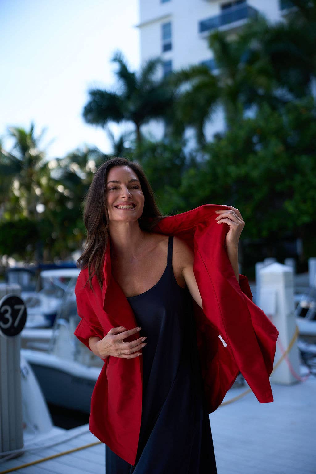 Dupioni Chic Cape - Red: Red