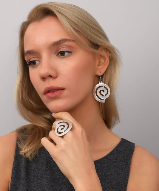 Silver plated Spiral Earrings and Free Size ring