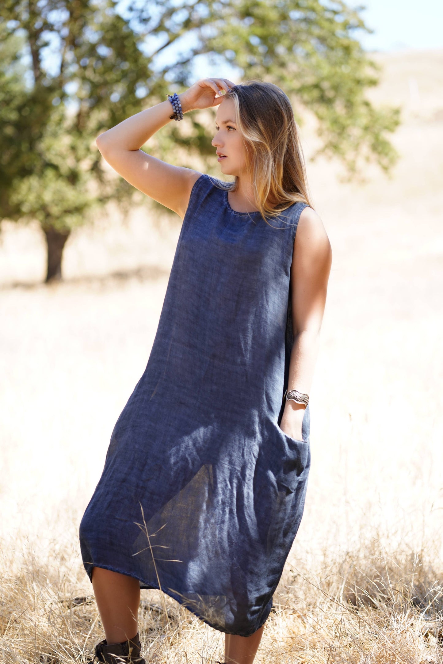 Anita Linen Dress Navy: Navy / S/M