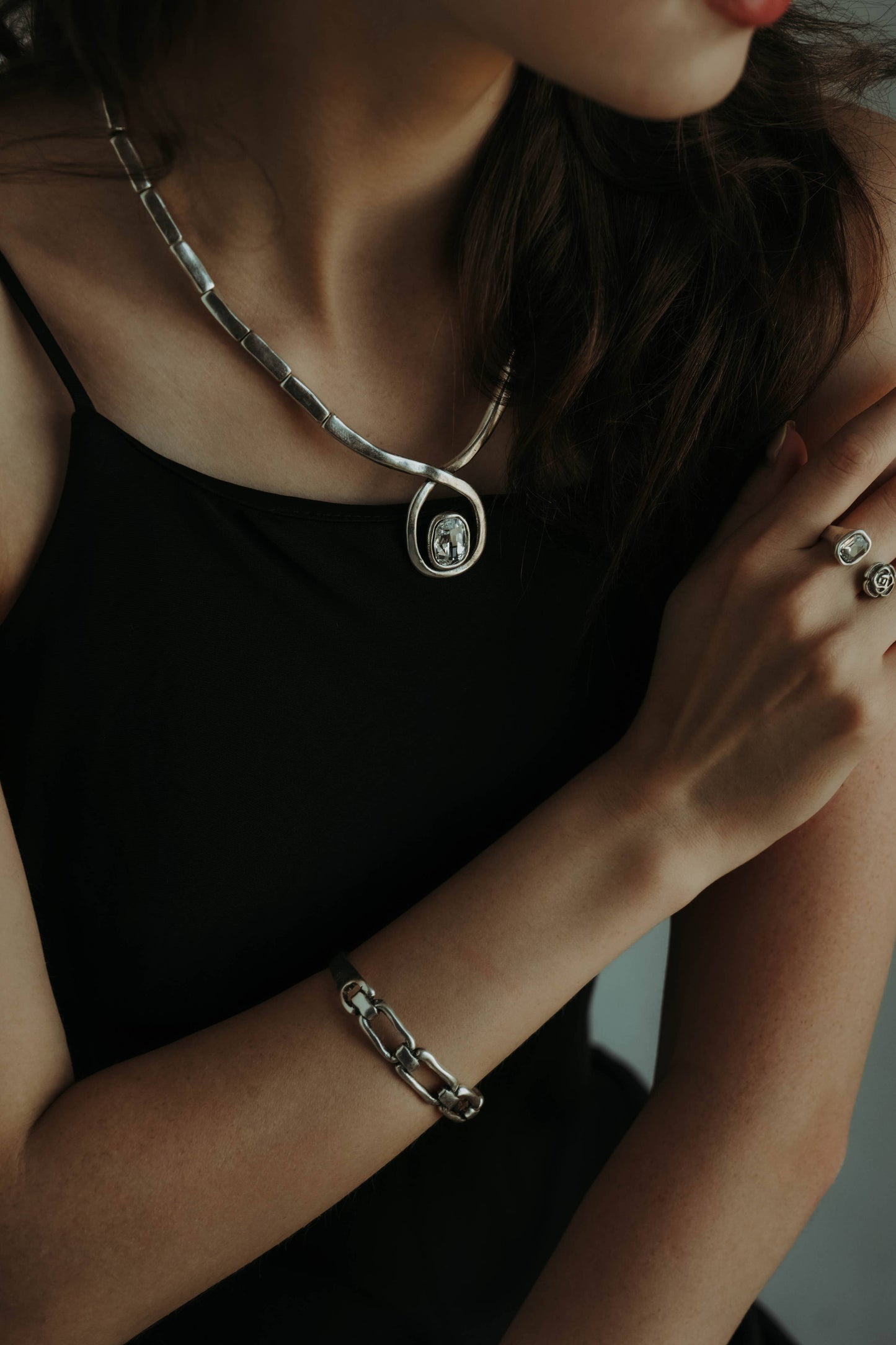 Handmade Crystal Pewter Necklace - 3885