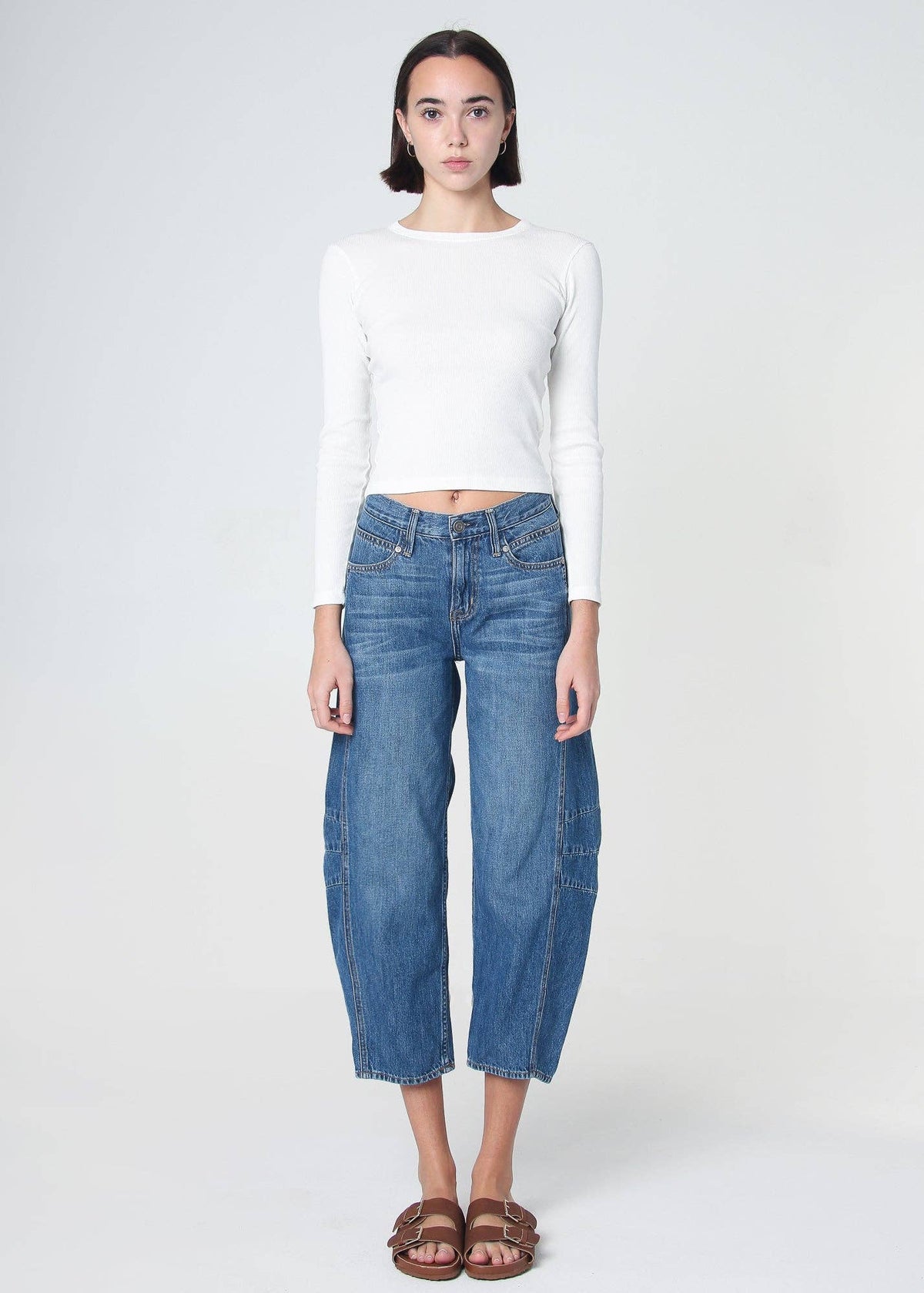 Ava Flutter Slung Fit Jeans - Pomona: Pomona / 24