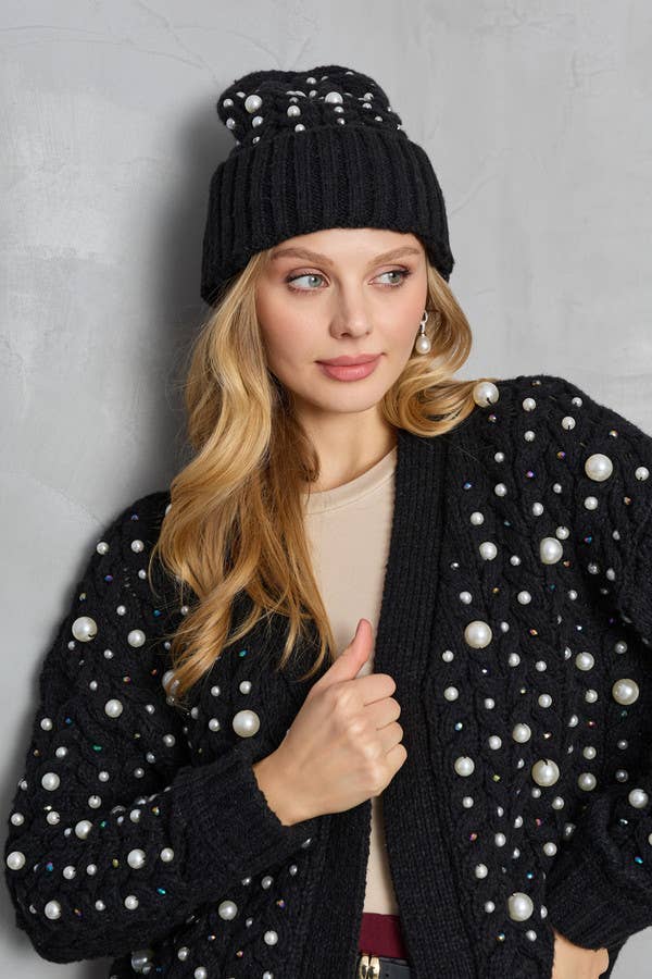 Pearl Cable Knit Beanie: Ivory