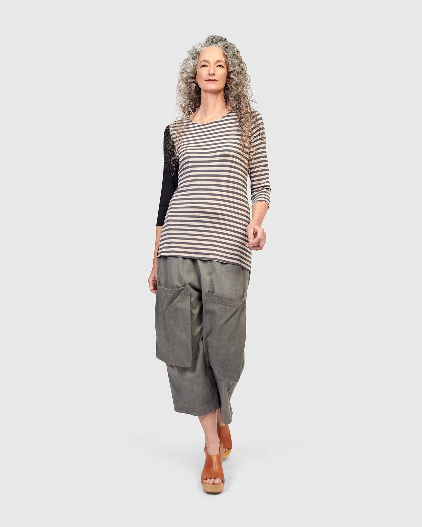 Urban Mojave Tee, Grey: Grey / 2 (US 8-10)