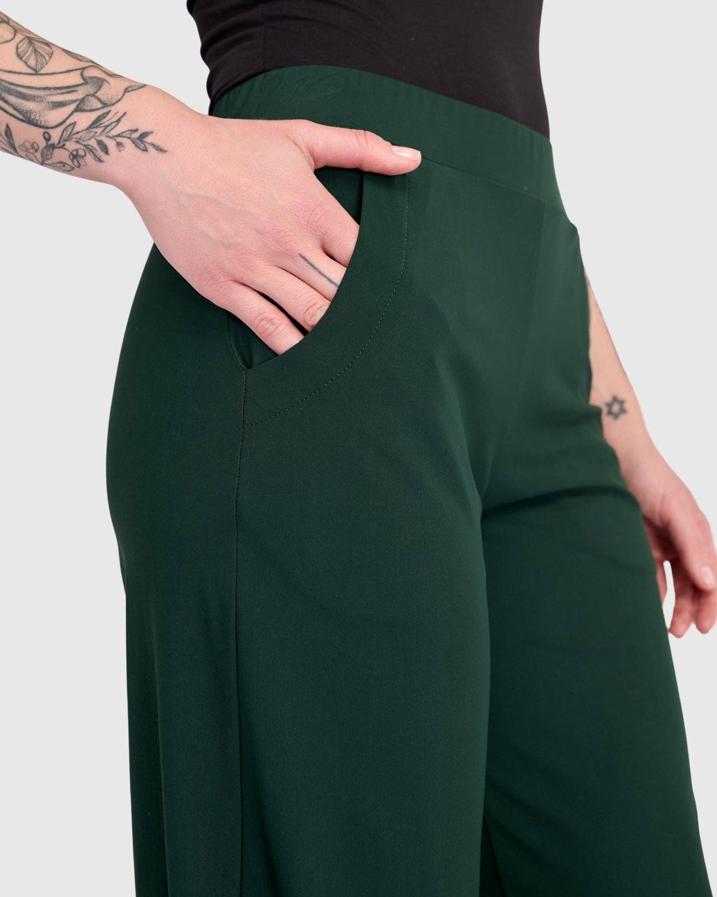 Essential Tekbika Flow Pants, Forest: Forest / 4 (US 12-14)