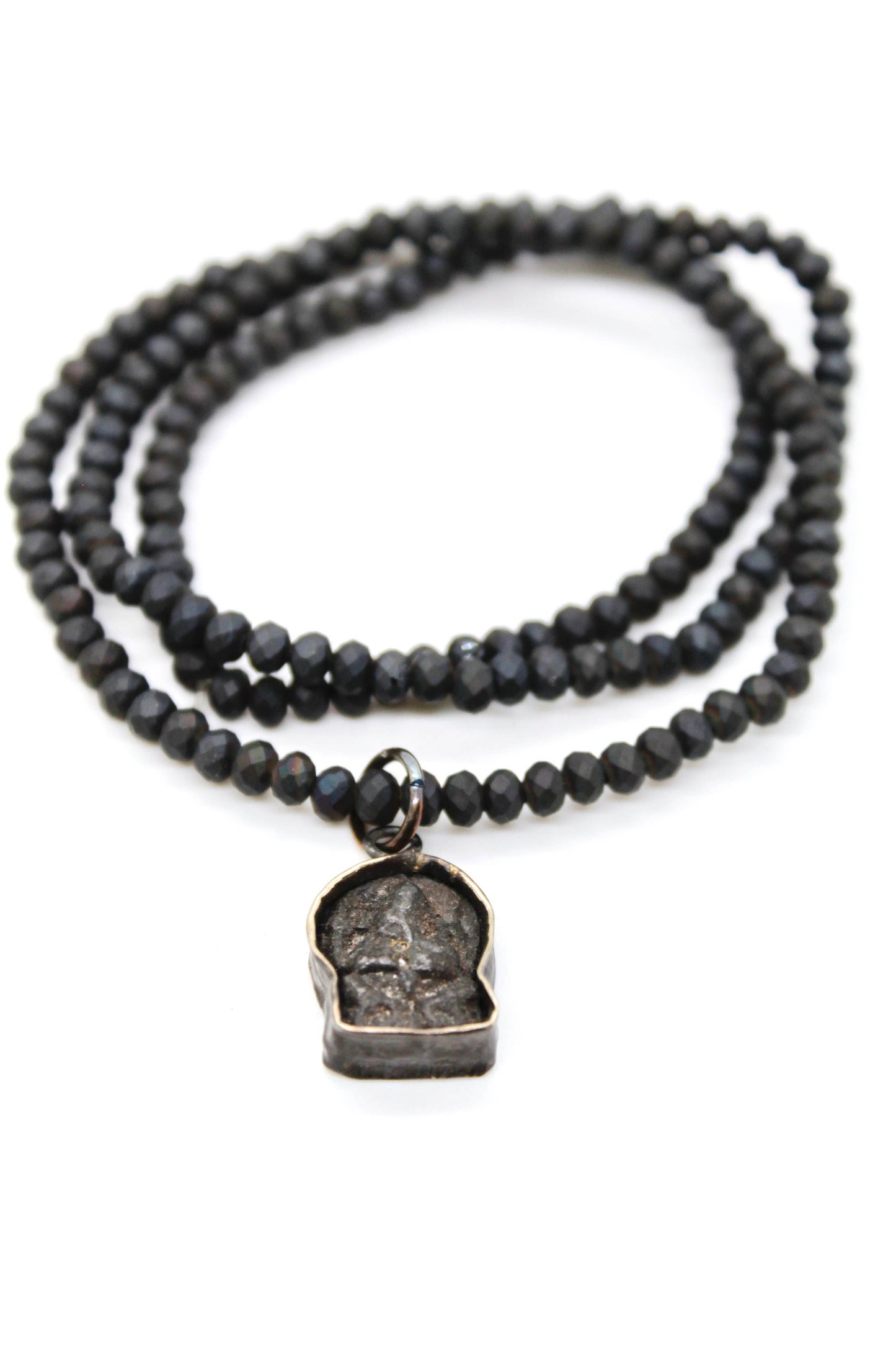 Matte Crystal Necklace with Small Buddha -Buddha Collection-: Option 1