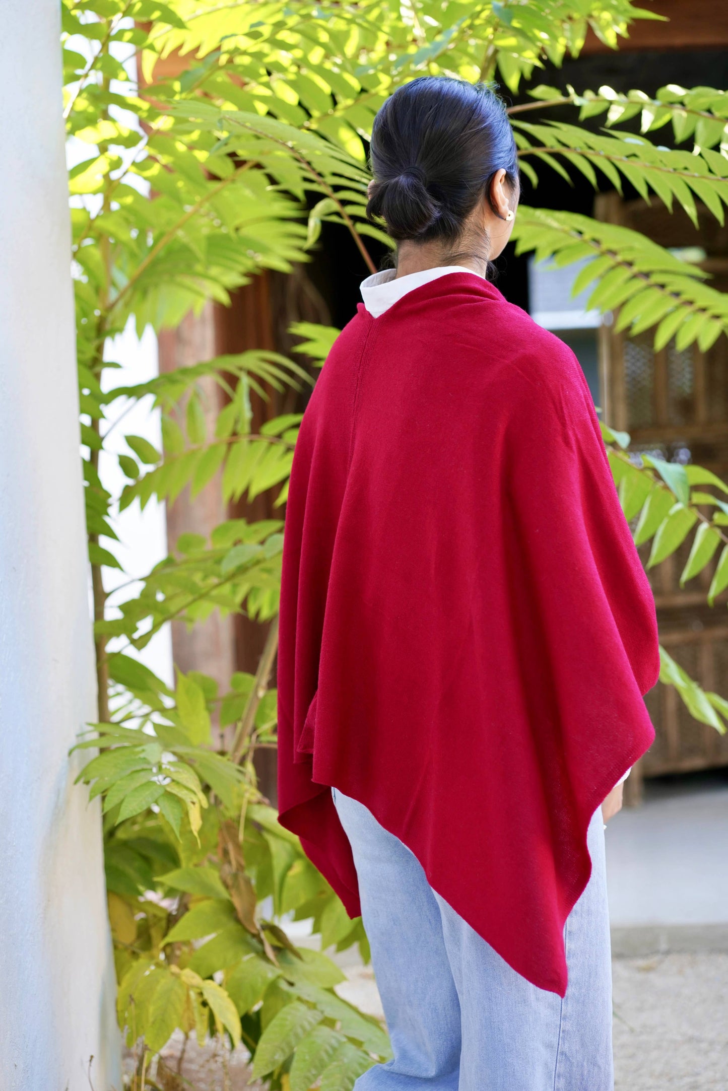 Cashmere Poncho Cherry