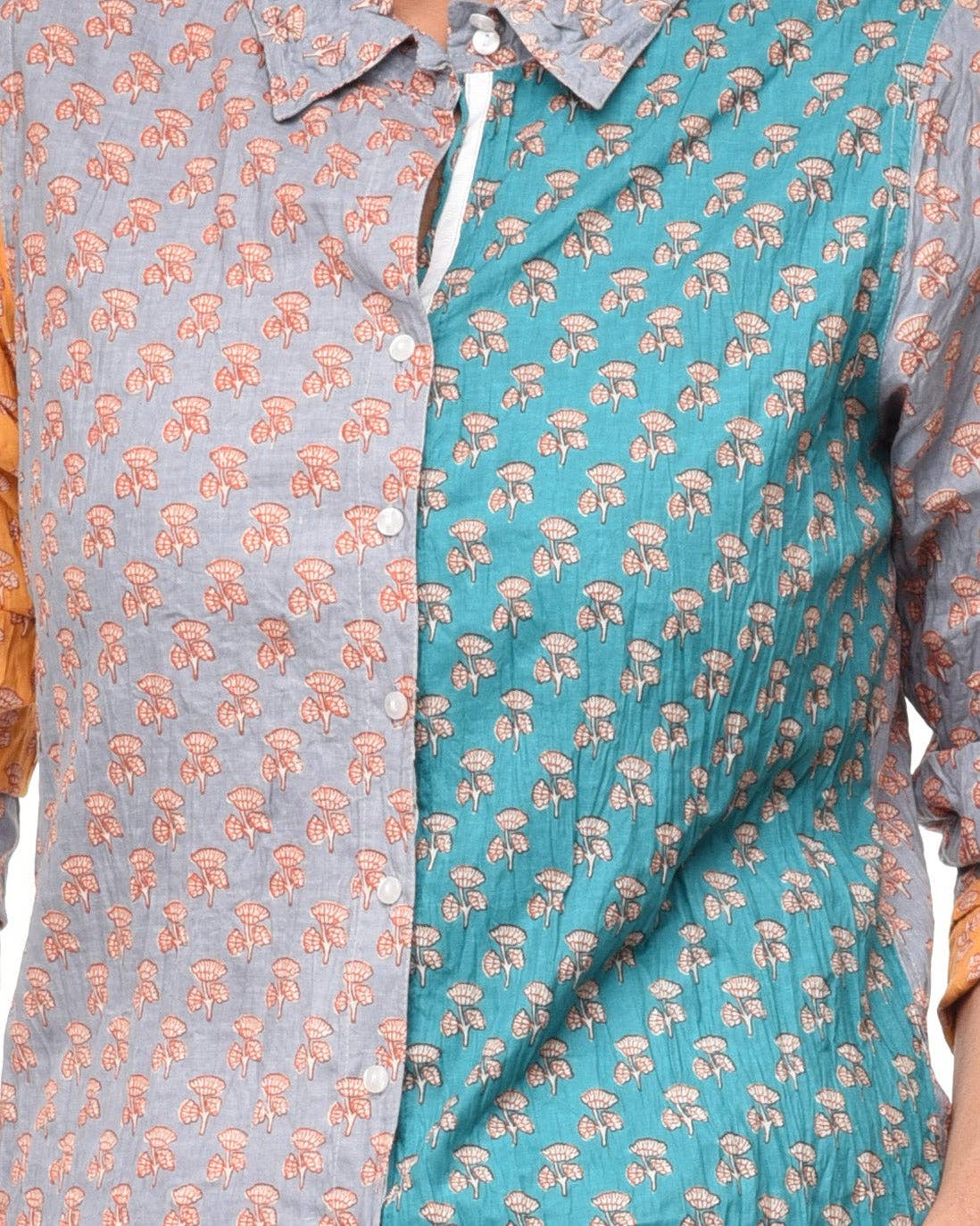 CV1087 Gretchen Button Down in Gingko*: M