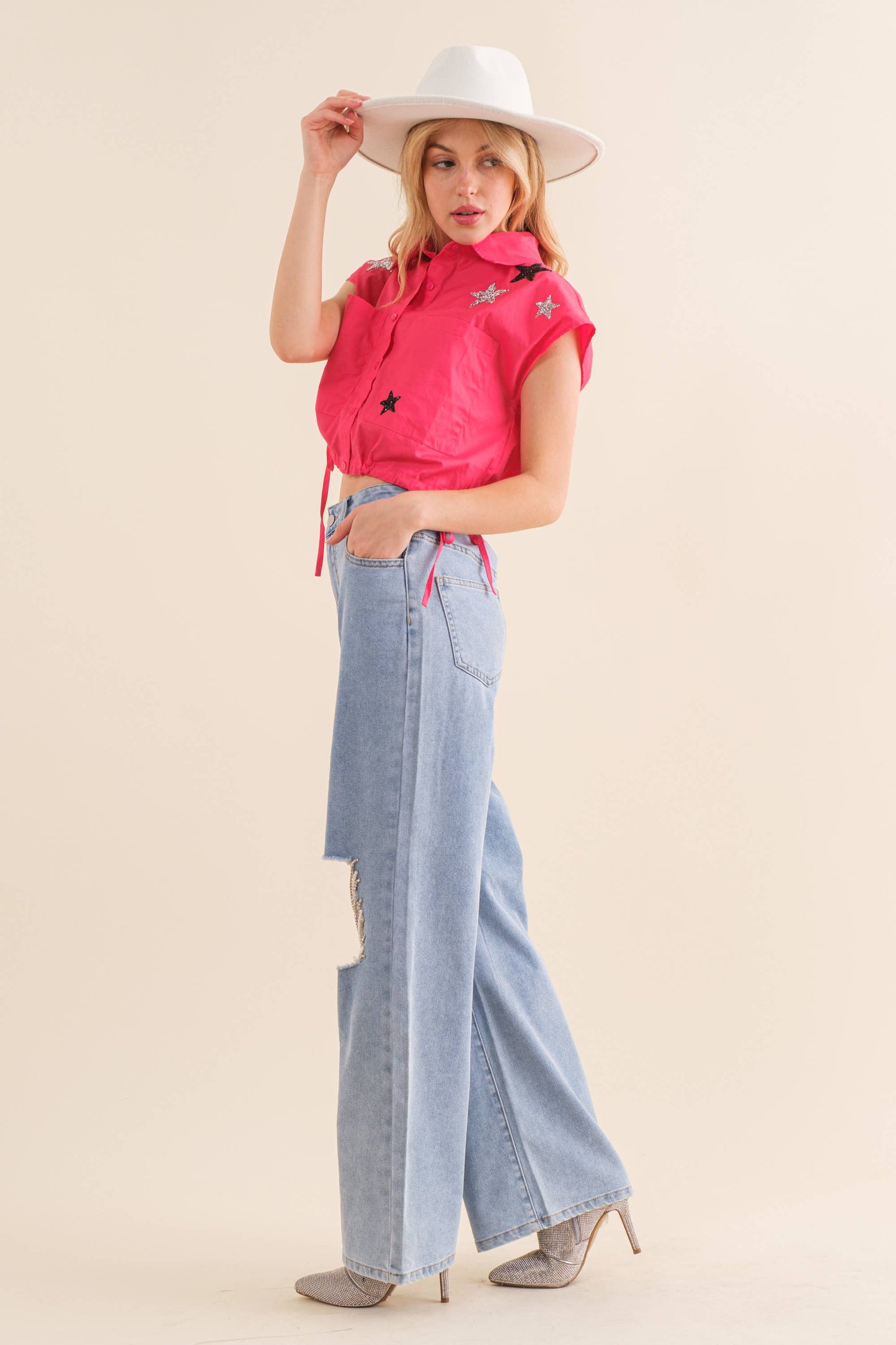 32579T - Poplin Star Patch Sleeveless Shirt: HOT PINK / S