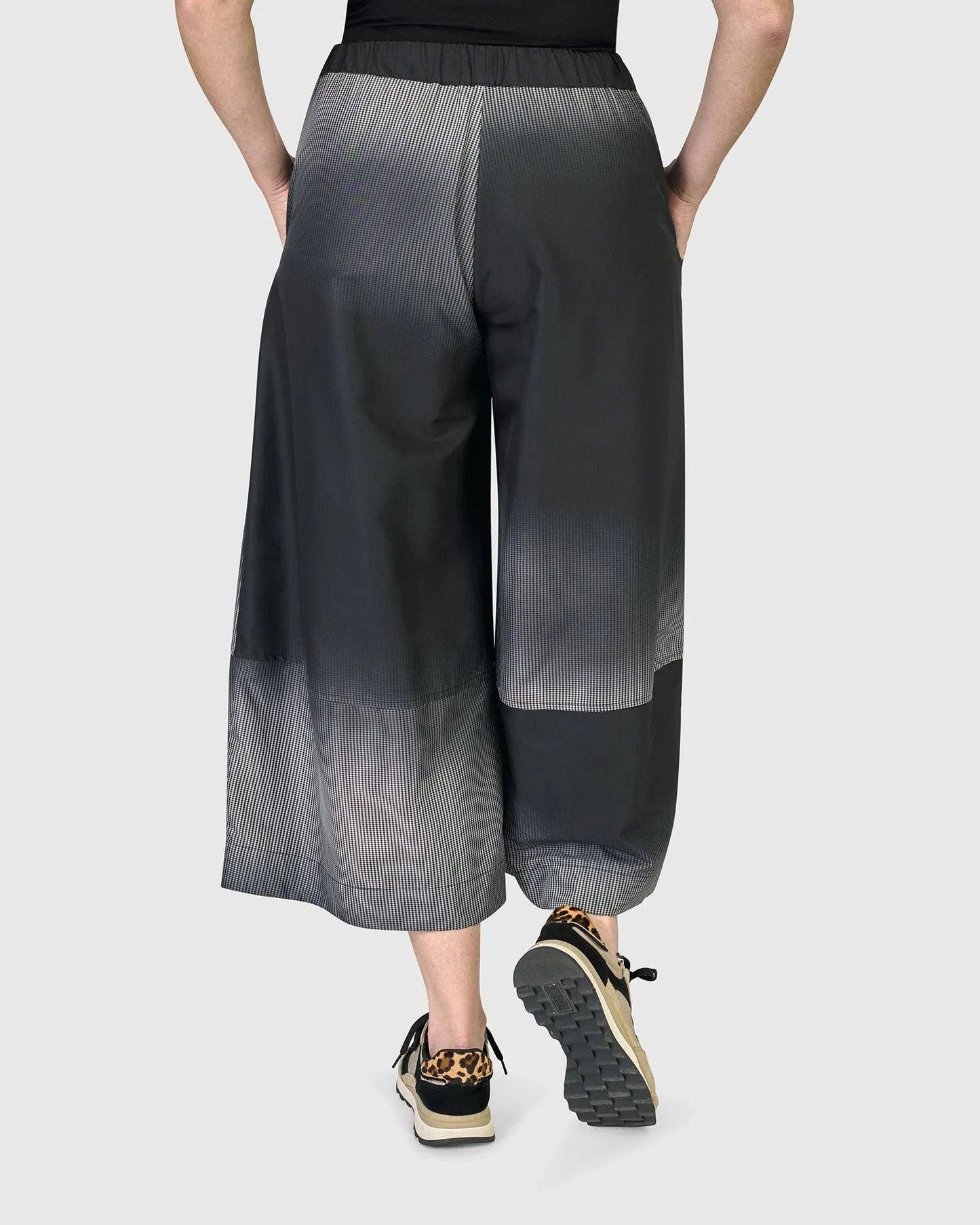 Urban Elektra Wide Pants, Storm: Storm / 1 (US 6-8)